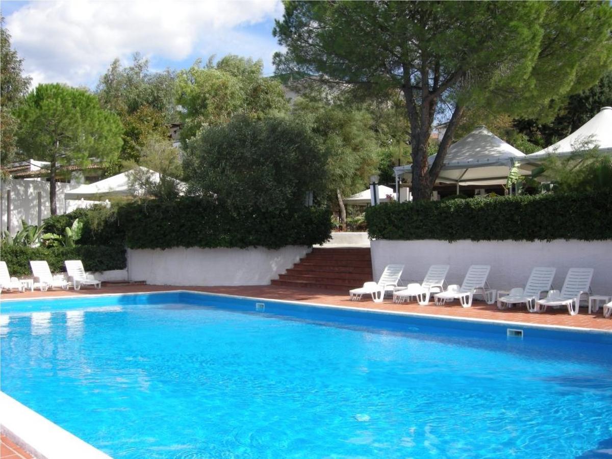 Macinelle Aparthotel Marina di Camerota Exterior photo